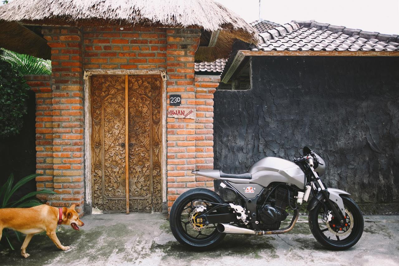 Готель Swan House Canggu Екстер'єр фото