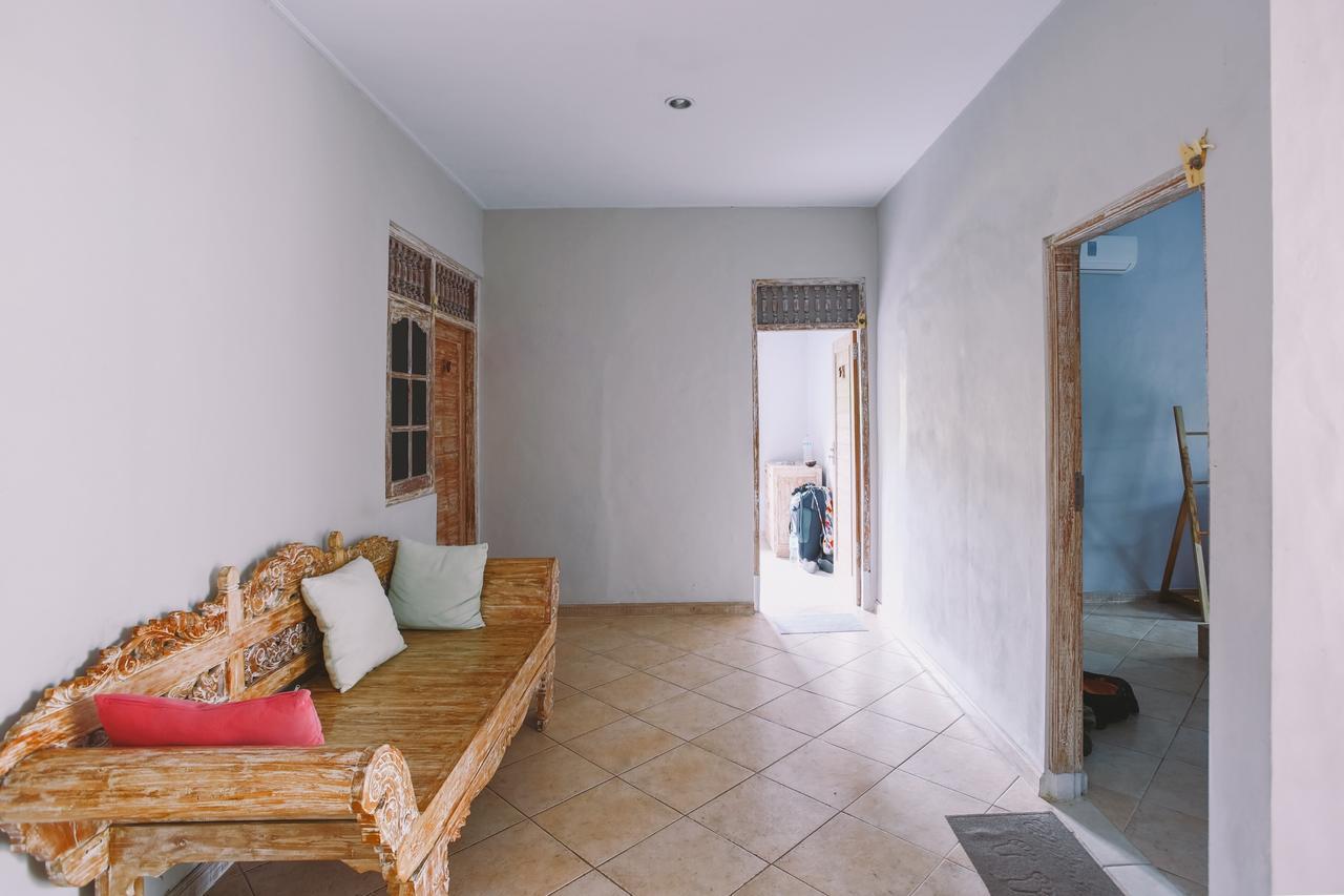 Готель Swan House Canggu Екстер'єр фото