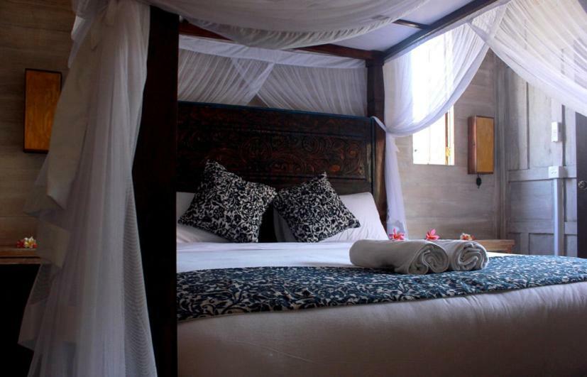 Готель Swan House Canggu Екстер'єр фото