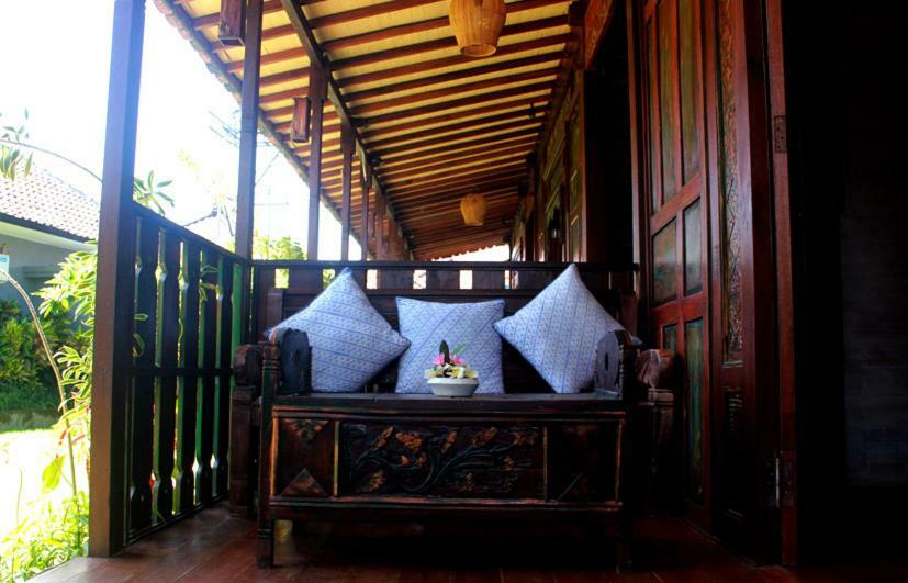 Готель Swan House Canggu Екстер'єр фото