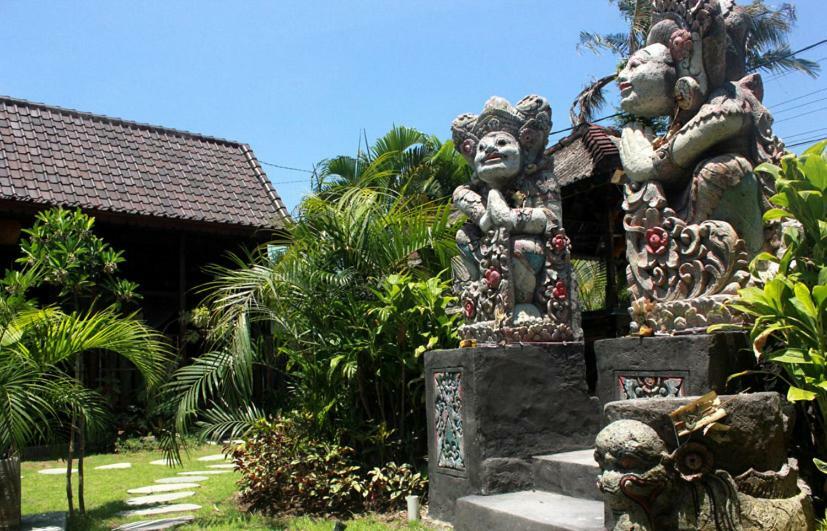 Готель Swan House Canggu Екстер'єр фото